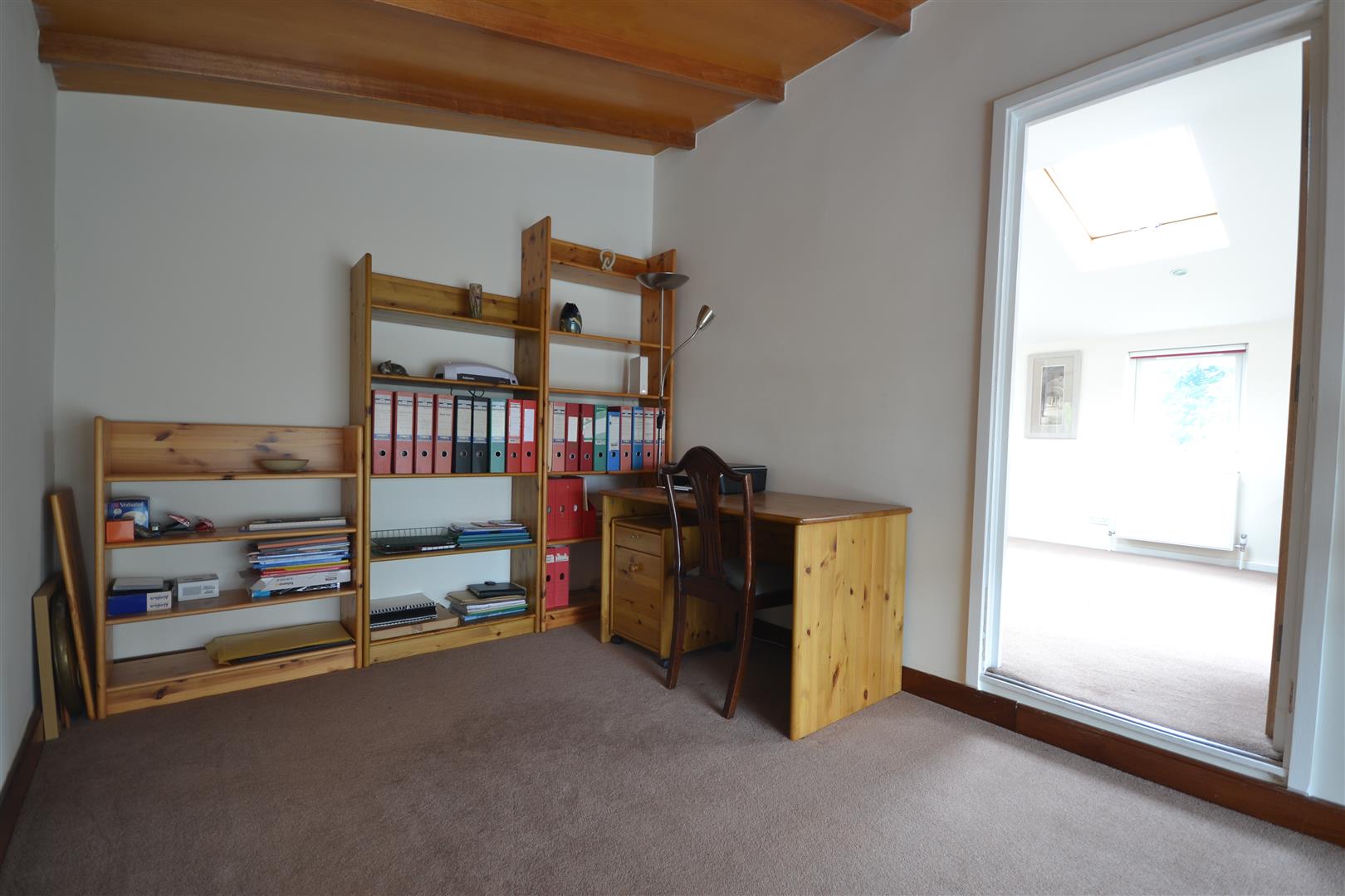 FIRST FLOOR LANDING